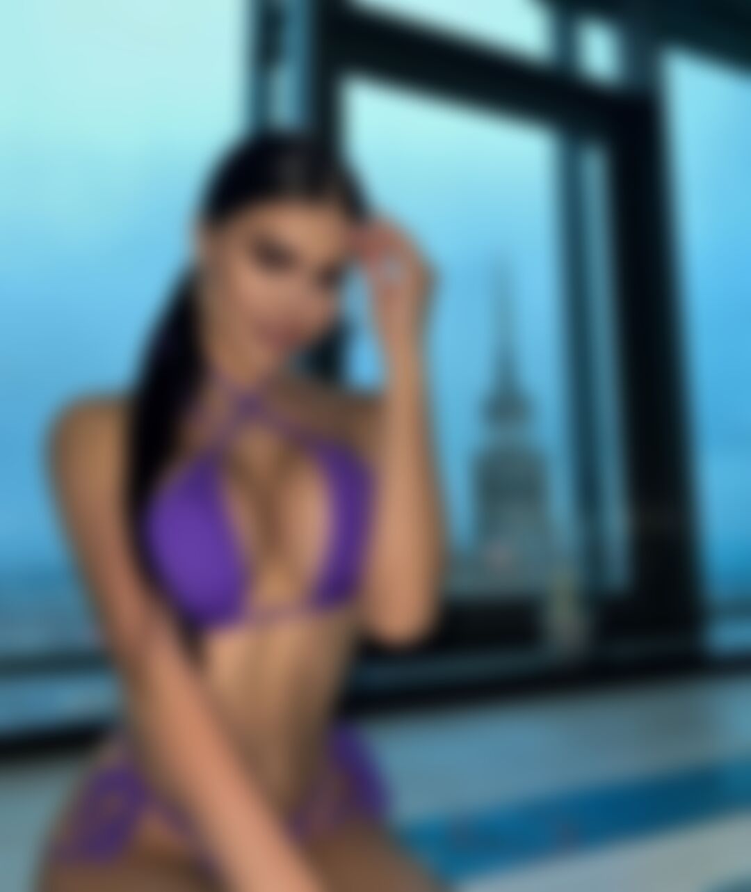 Амина - роскошная спутница для мероприятий в Дубае