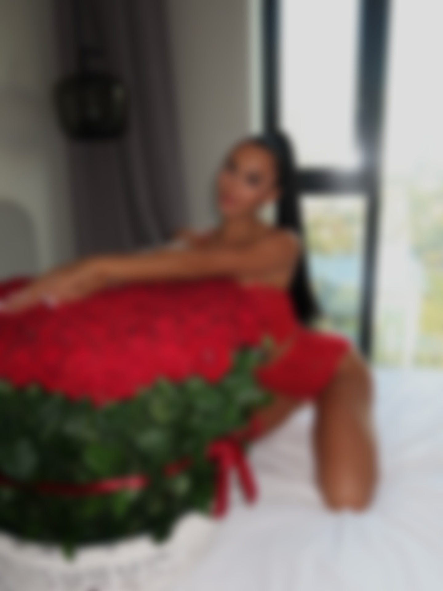 Эскорт модель Алена Черновол в Москве