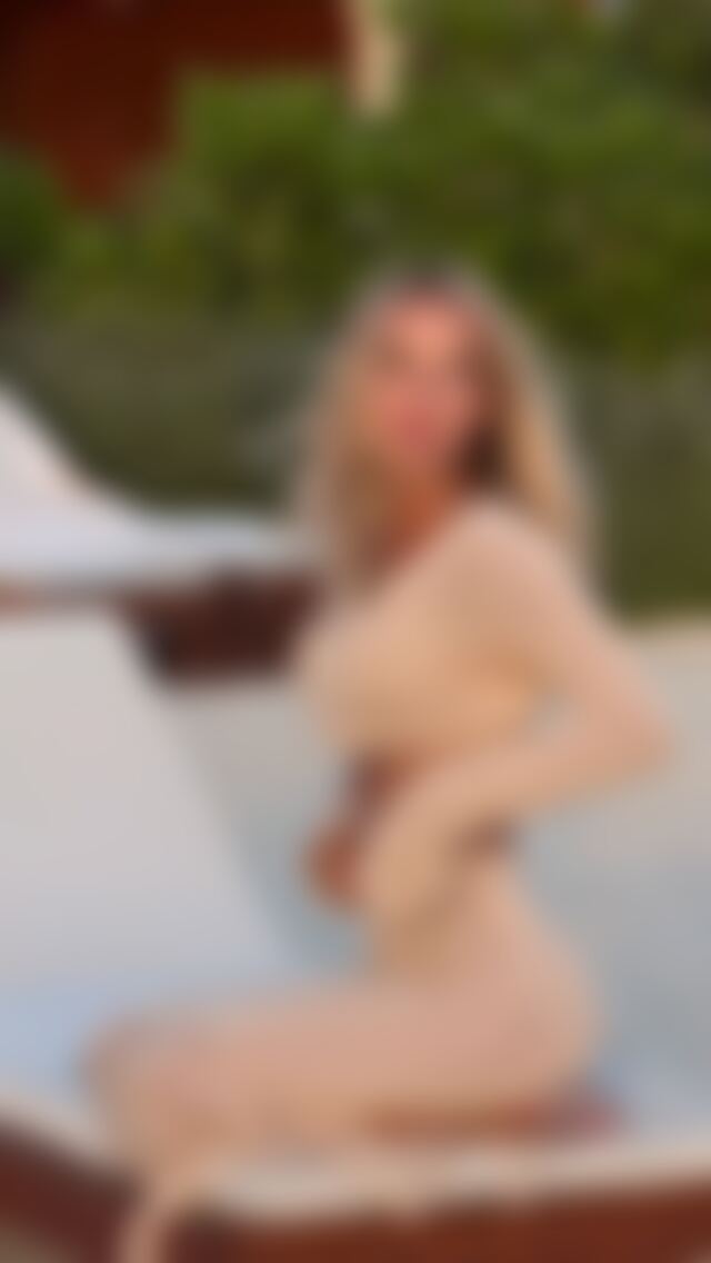 Оксана Евдокимова - инстаграм эскорт модель в Москве