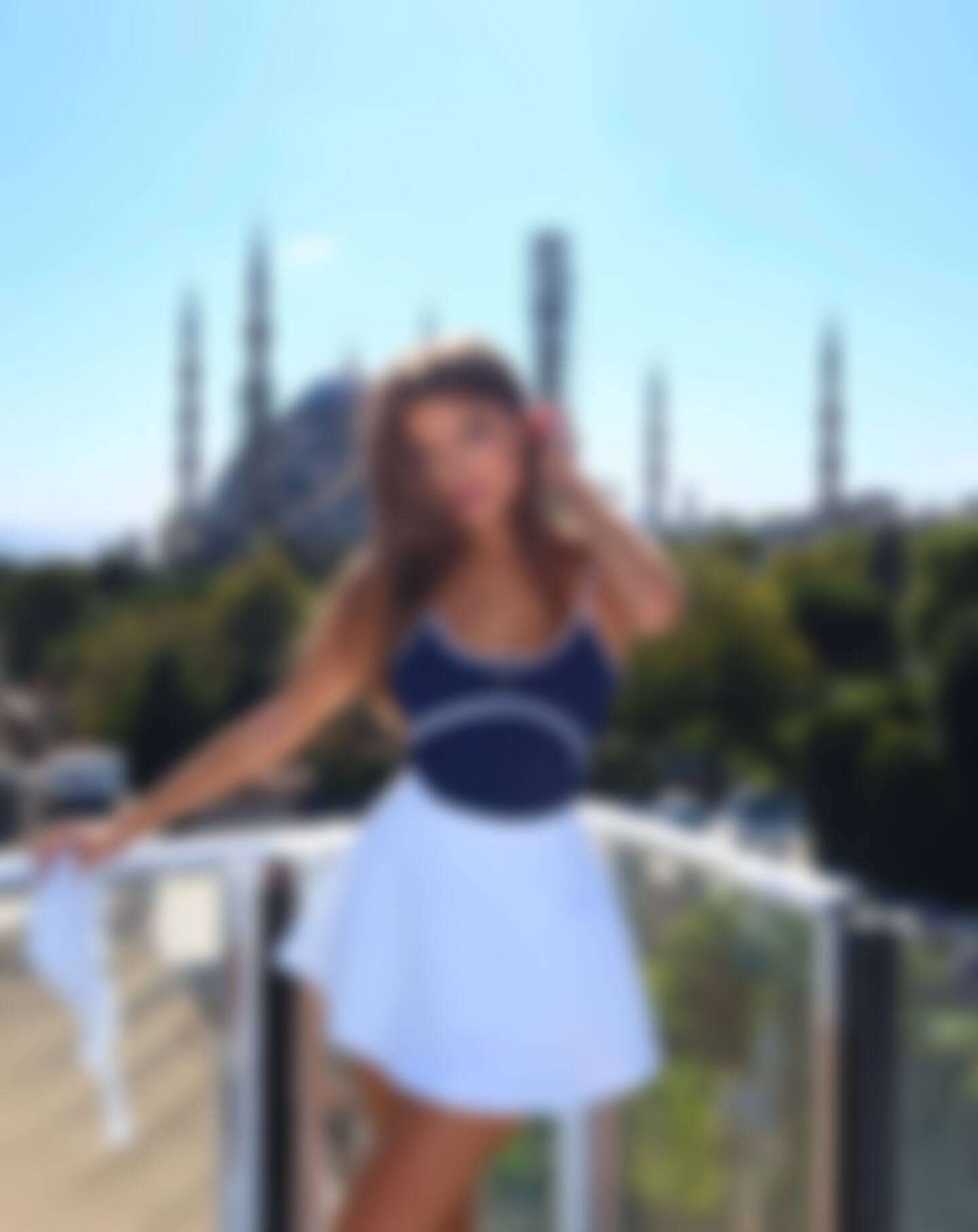 Вероника Кушелева в Париже - эскорт сопровождение в Европе