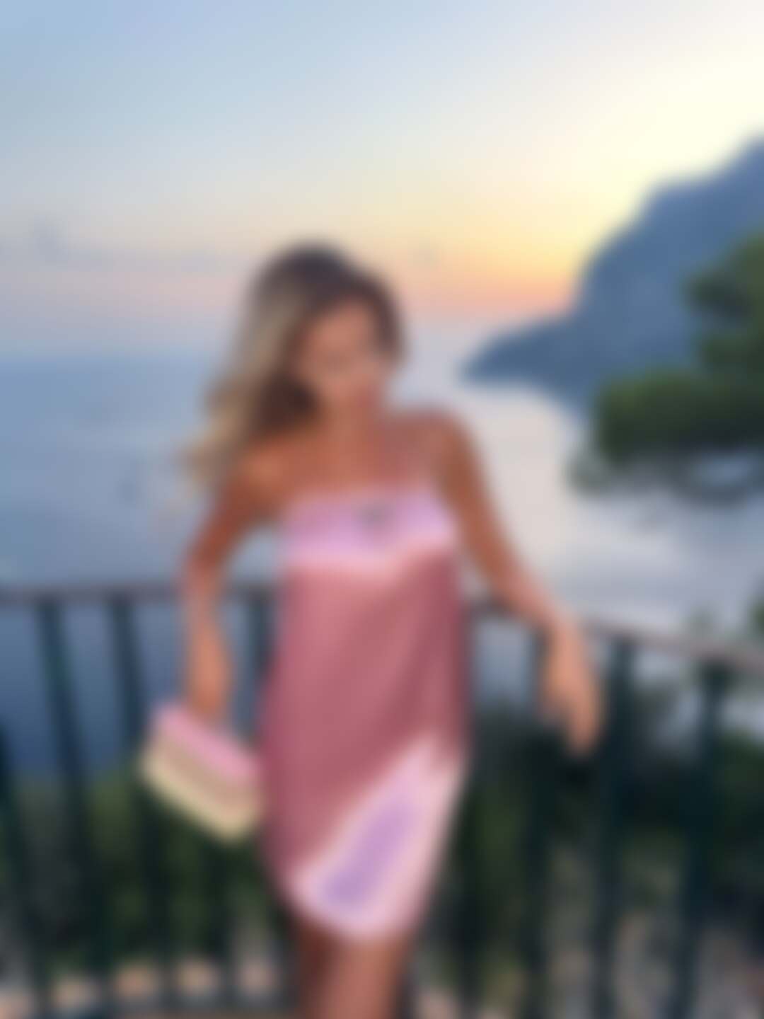 Дизайнер Злата Янич - эскорт модель для fashion-ивентов